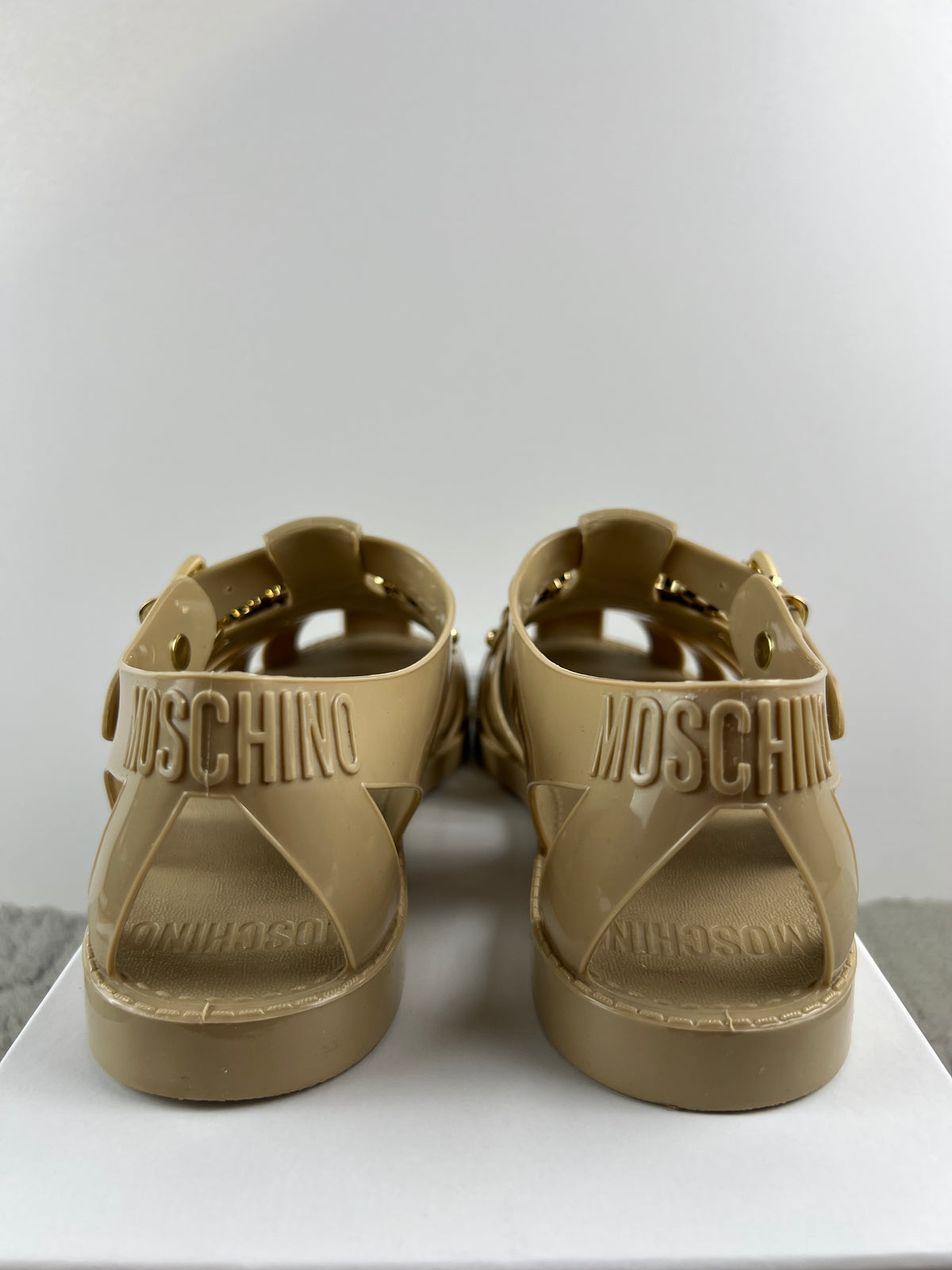 Moschino San Lou Jelly 15