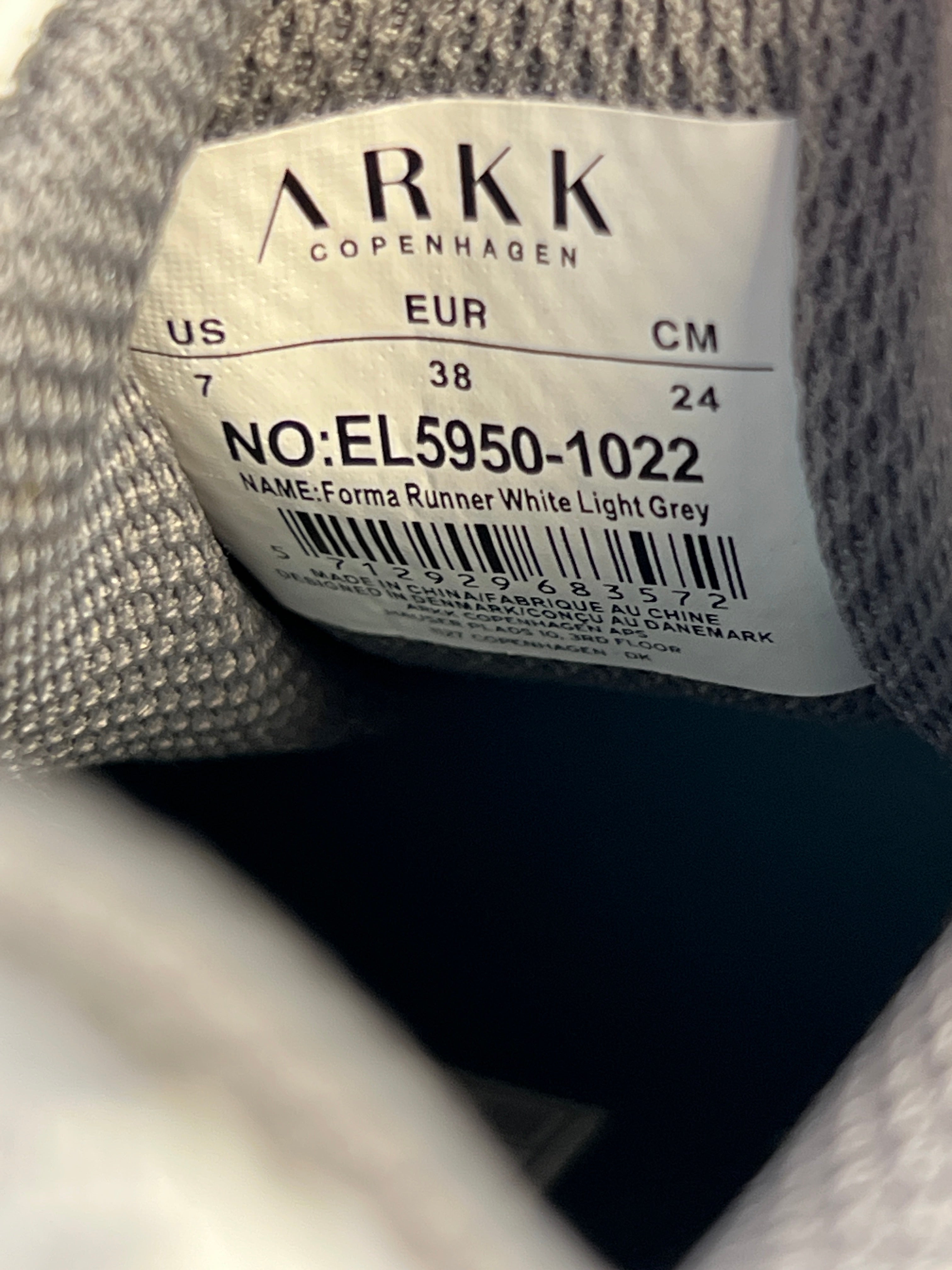 ARKK FORMA RUNNER