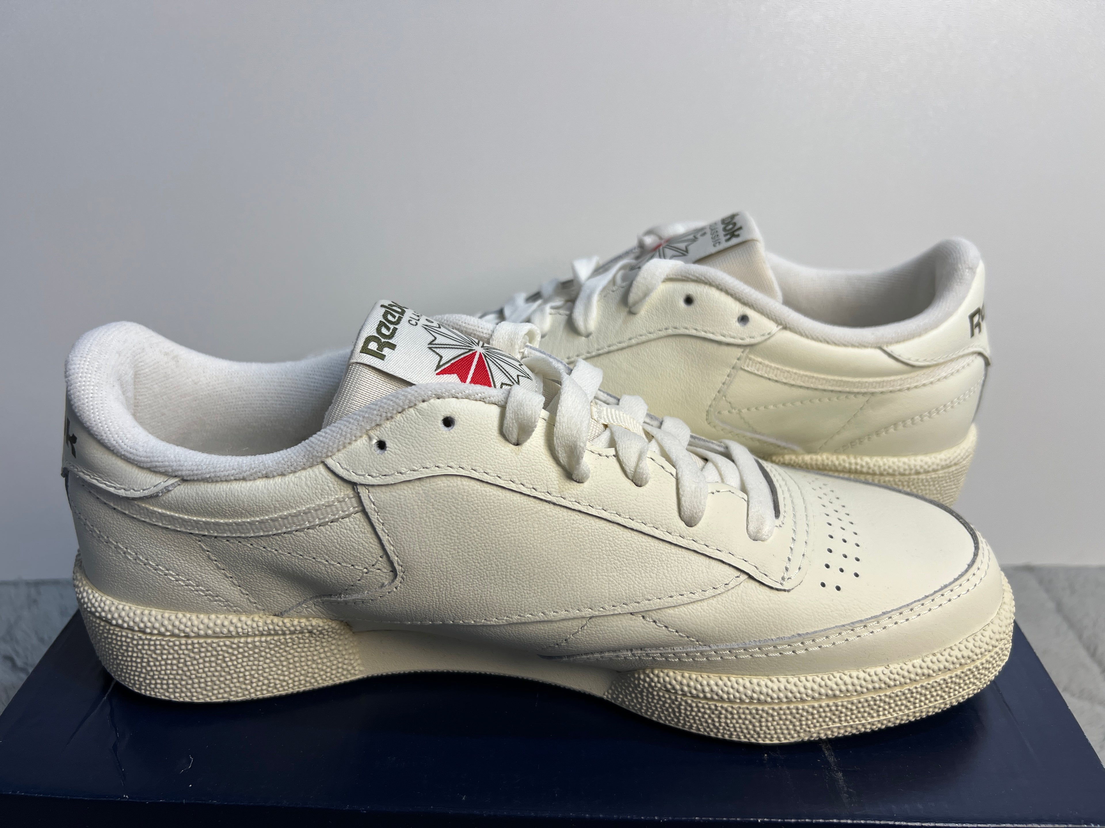 REEBOK CLUB C 85