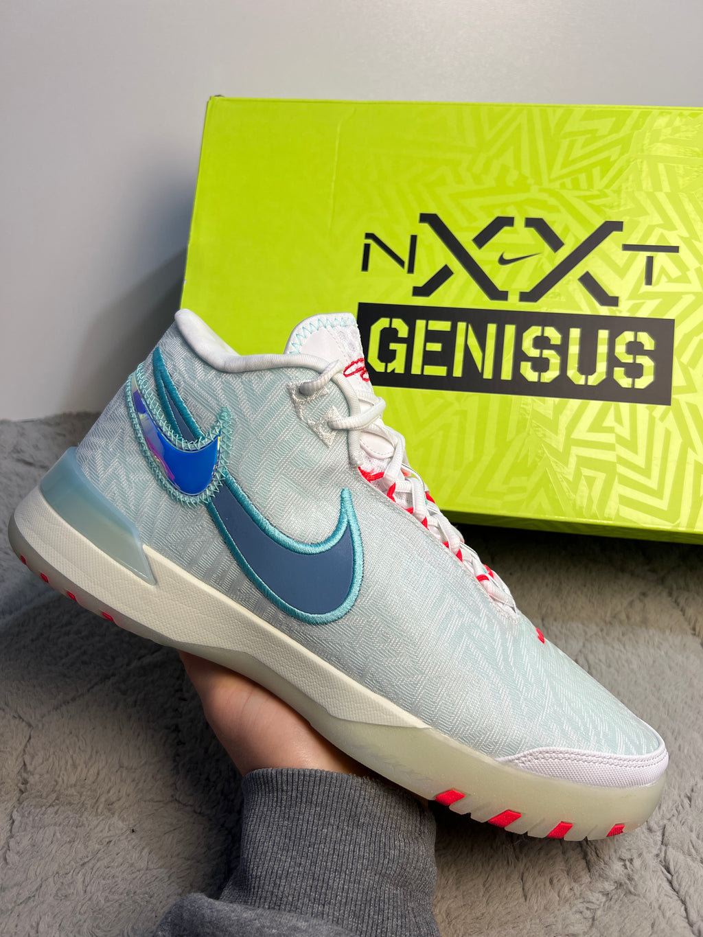 NIKE LBJ NXXT GENISUS