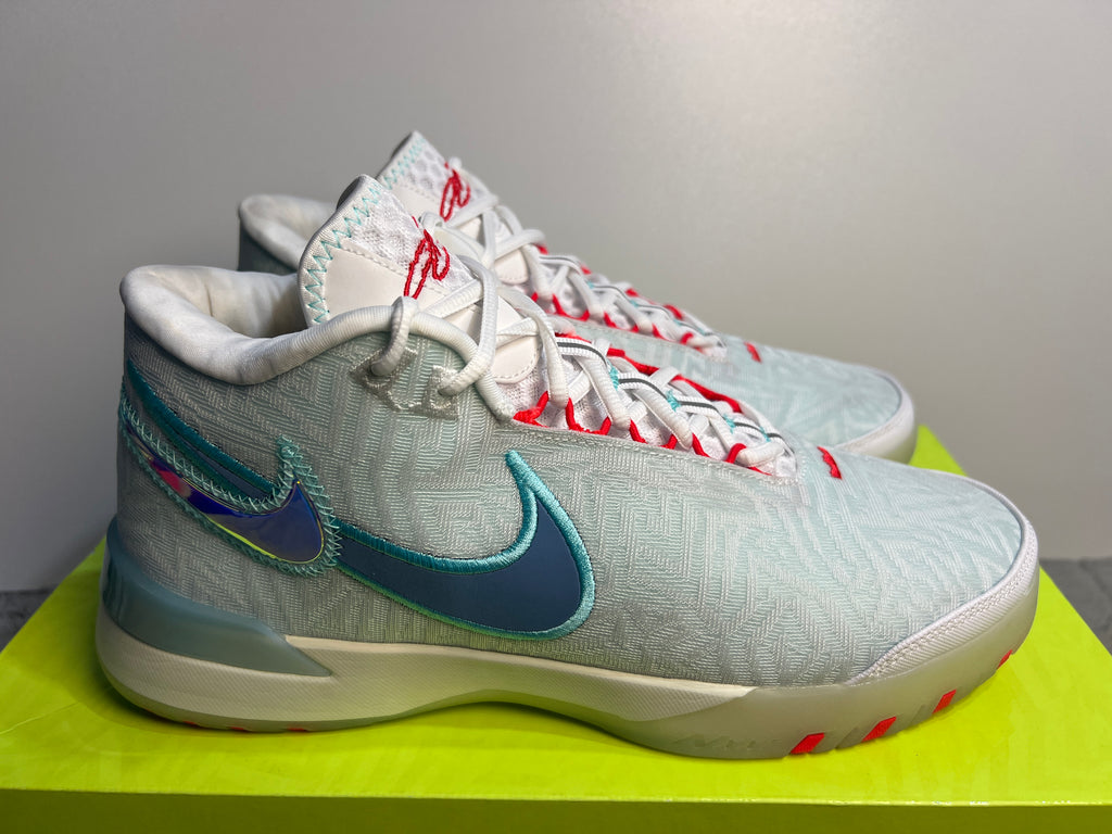 NIKE LBJ NXXT GENISUS