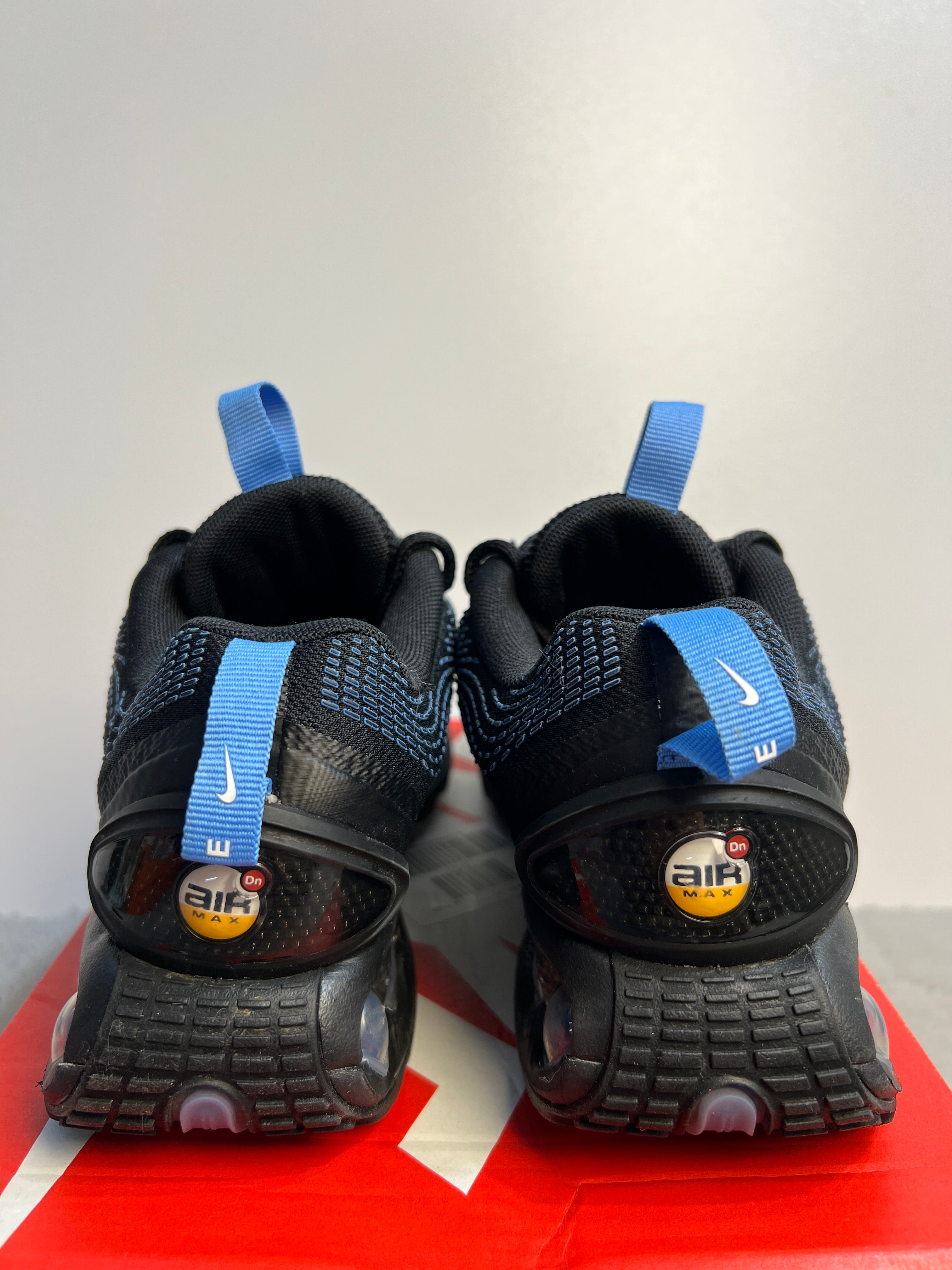 NIKE AIR MAX DN