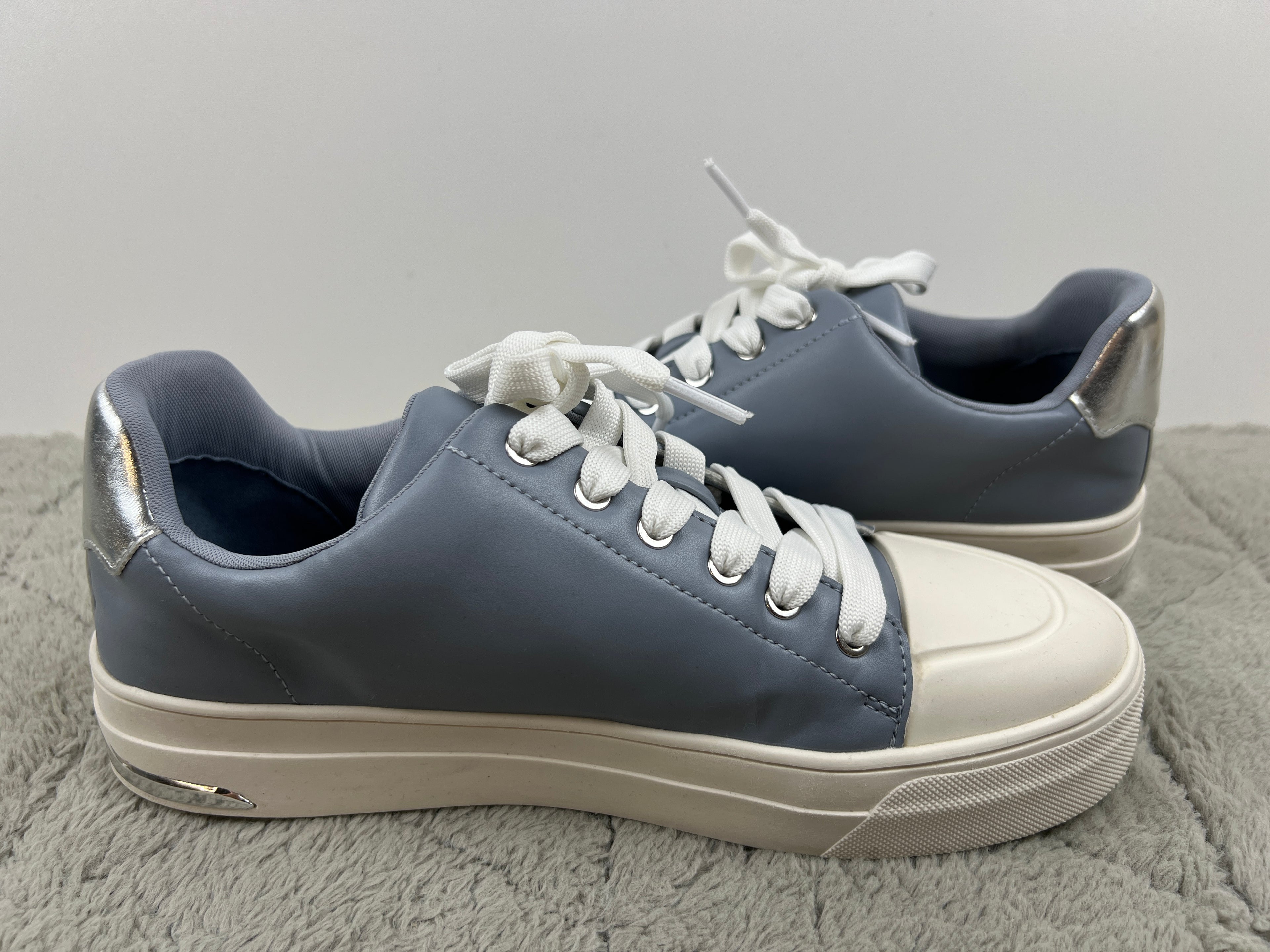 DKNY YORK