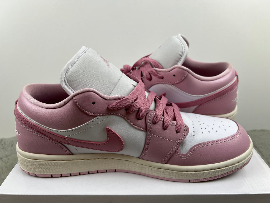 NIKE AIR JORDAN 1 LOW