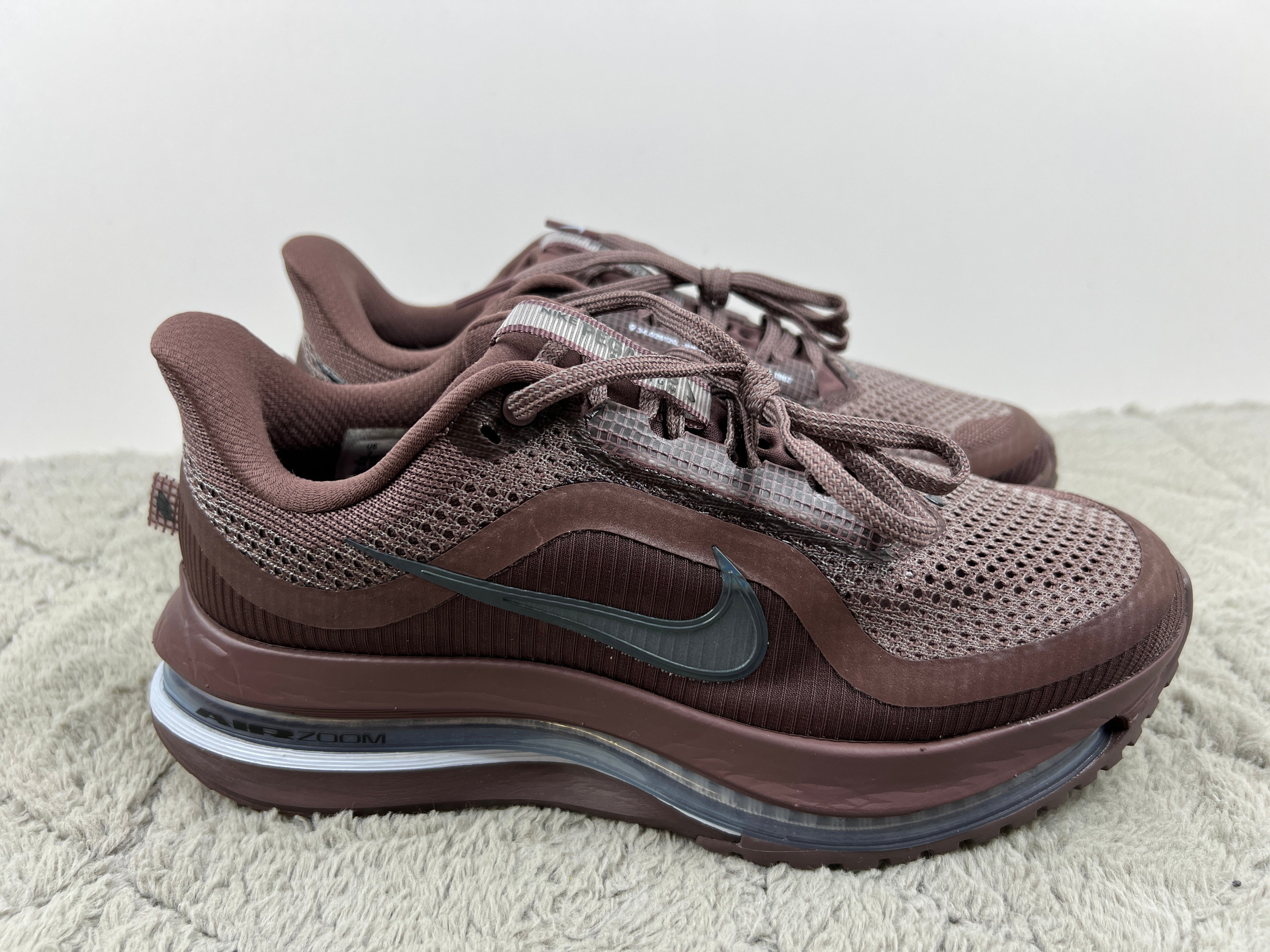 NIKE PEGASUS PREMIUM