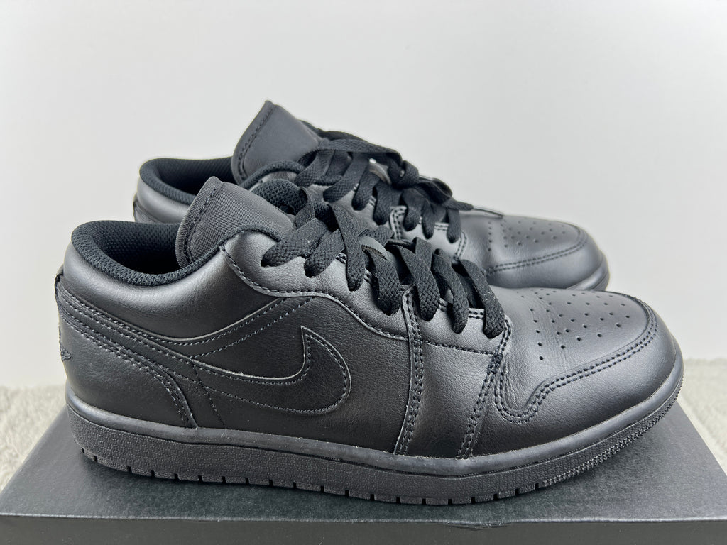 NIKE AIR JORDAN 1 LOW