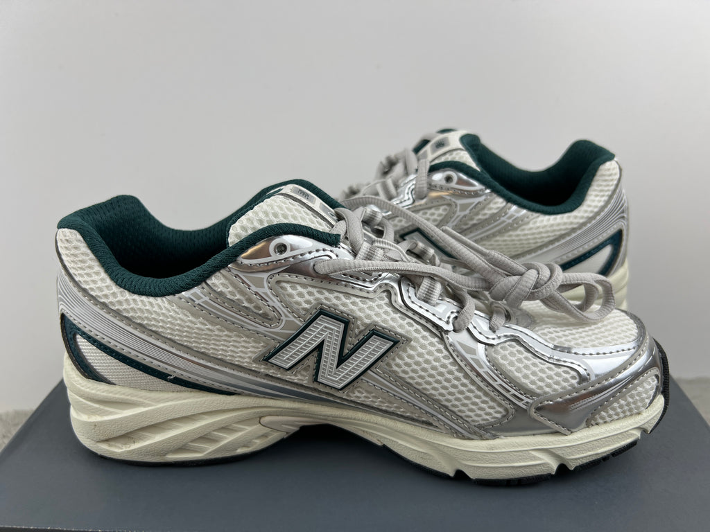 NEW BALANCE U7402EL