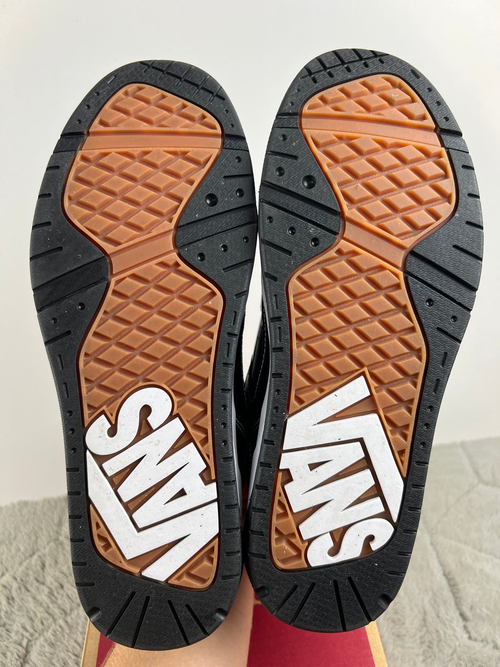 VANS UPLAND