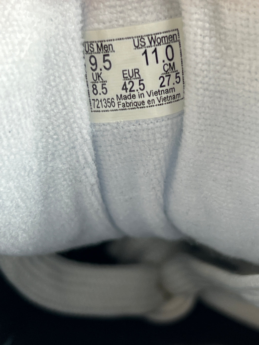 VANS UPLAND