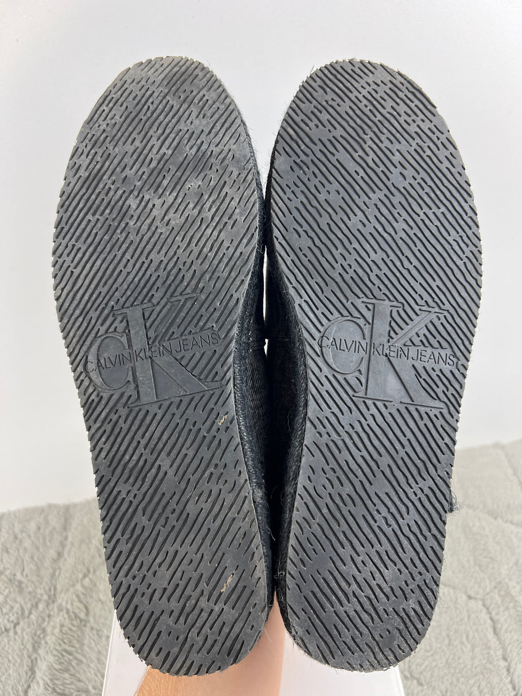 CALVIN KLEIN ESPADRILLE