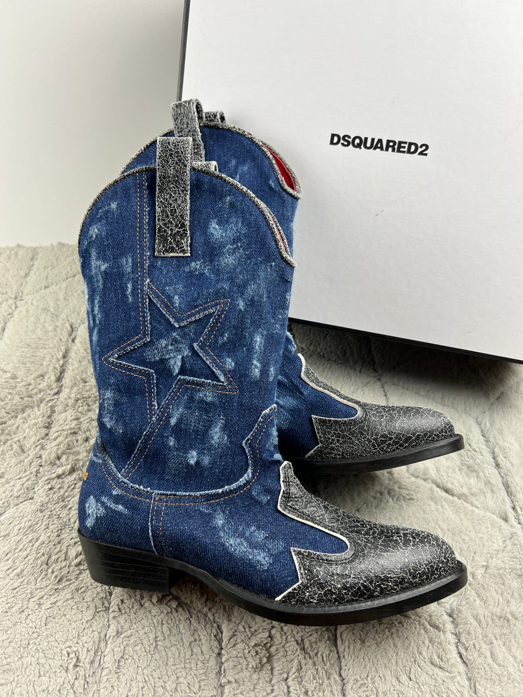 DSQUARED2 DENIM 7