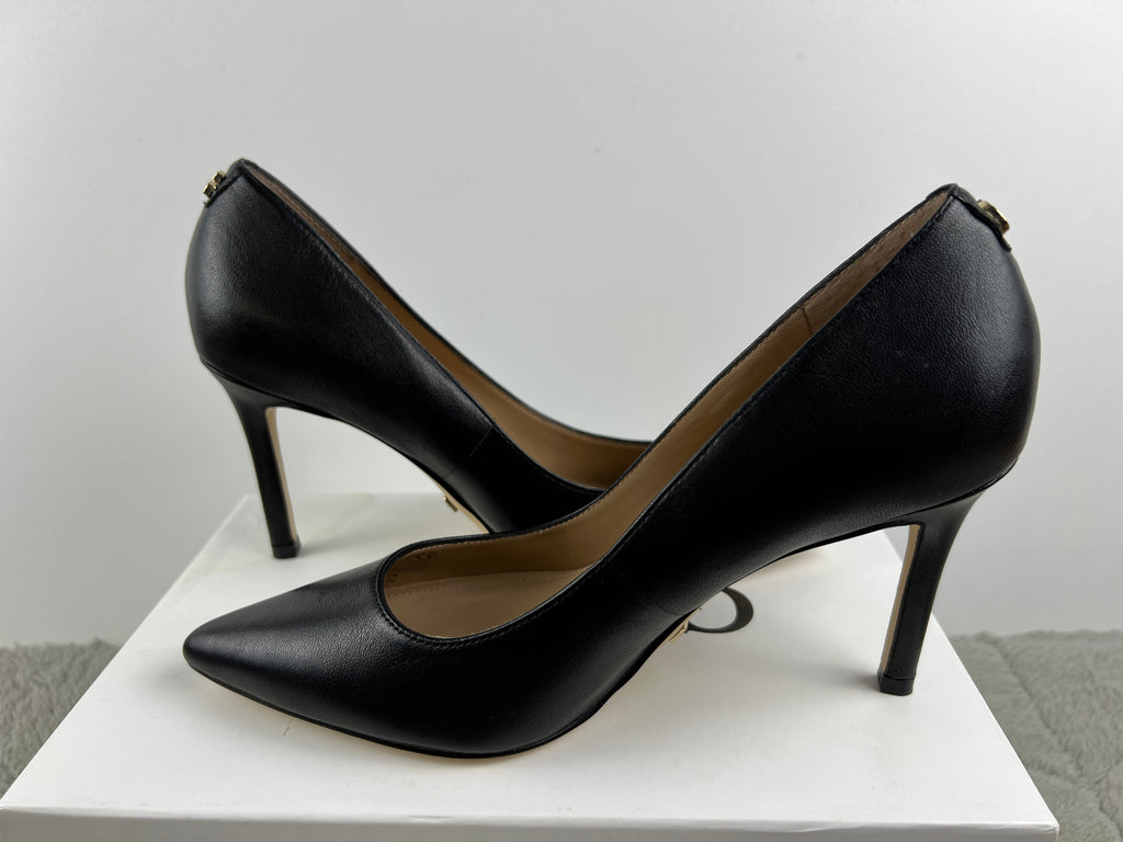 GUESS HEELS