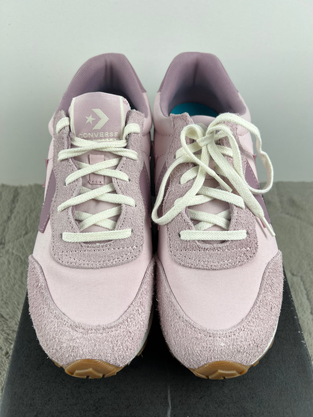 CONVERSE OMEGA TRAINER OX