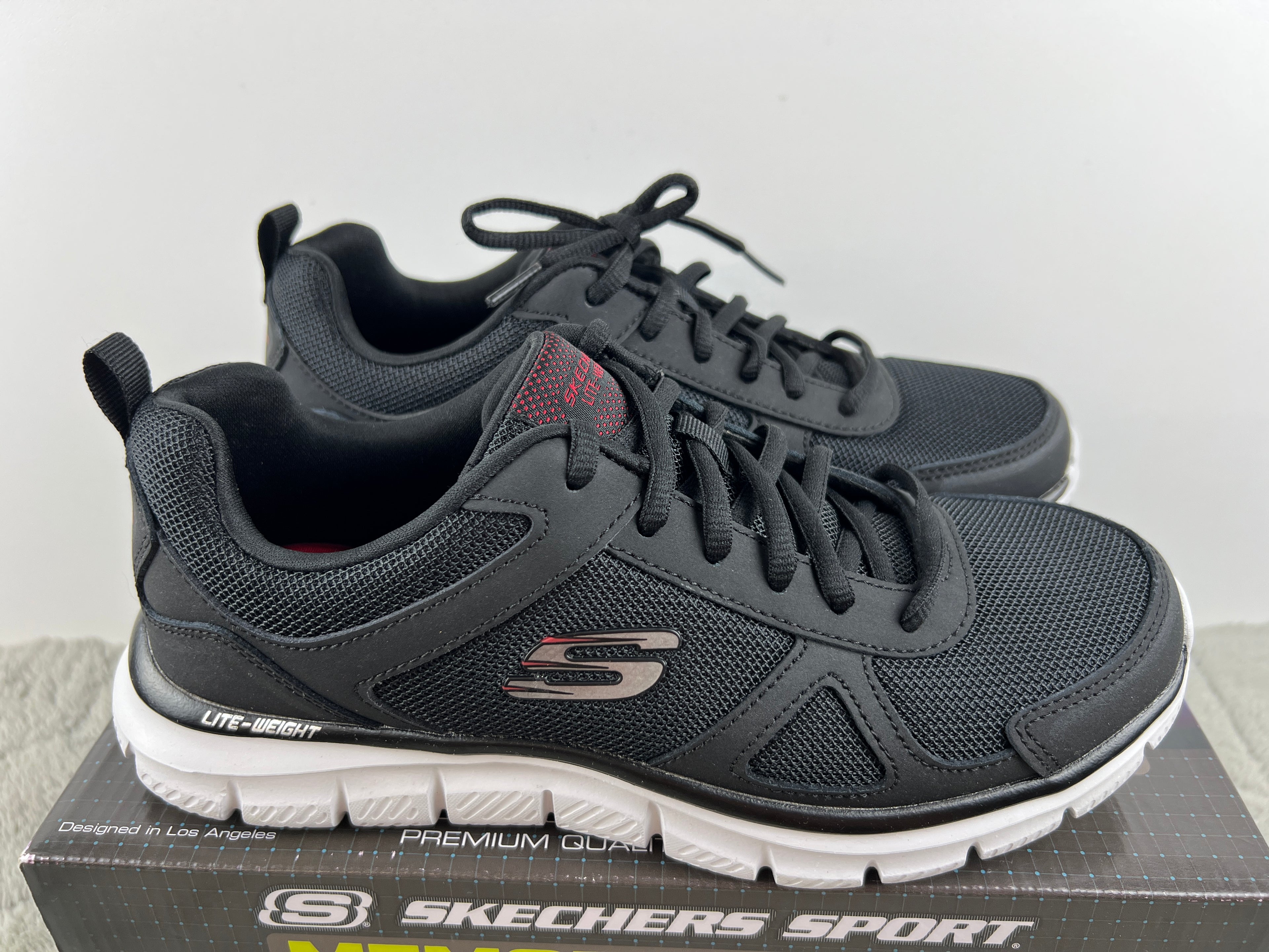 SKECHERS TRACK-SCLORIC