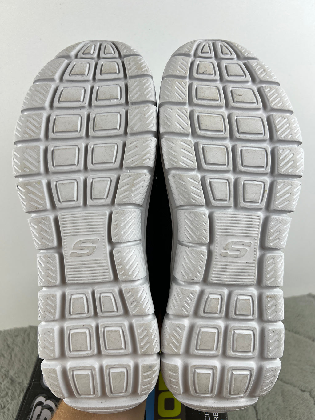 SKECHERS TRACK-SCLORIC