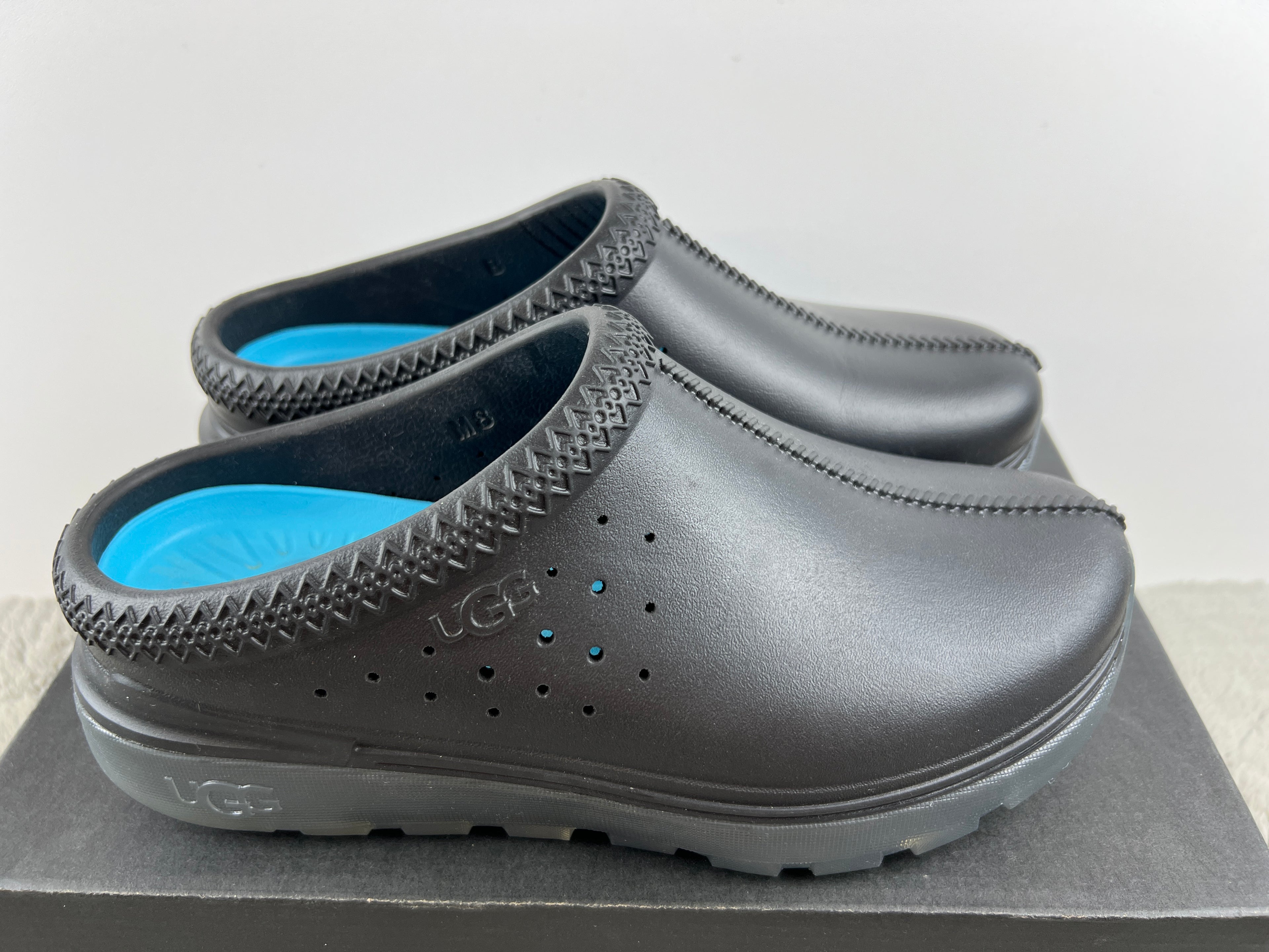 UGG TASMAN SPORT