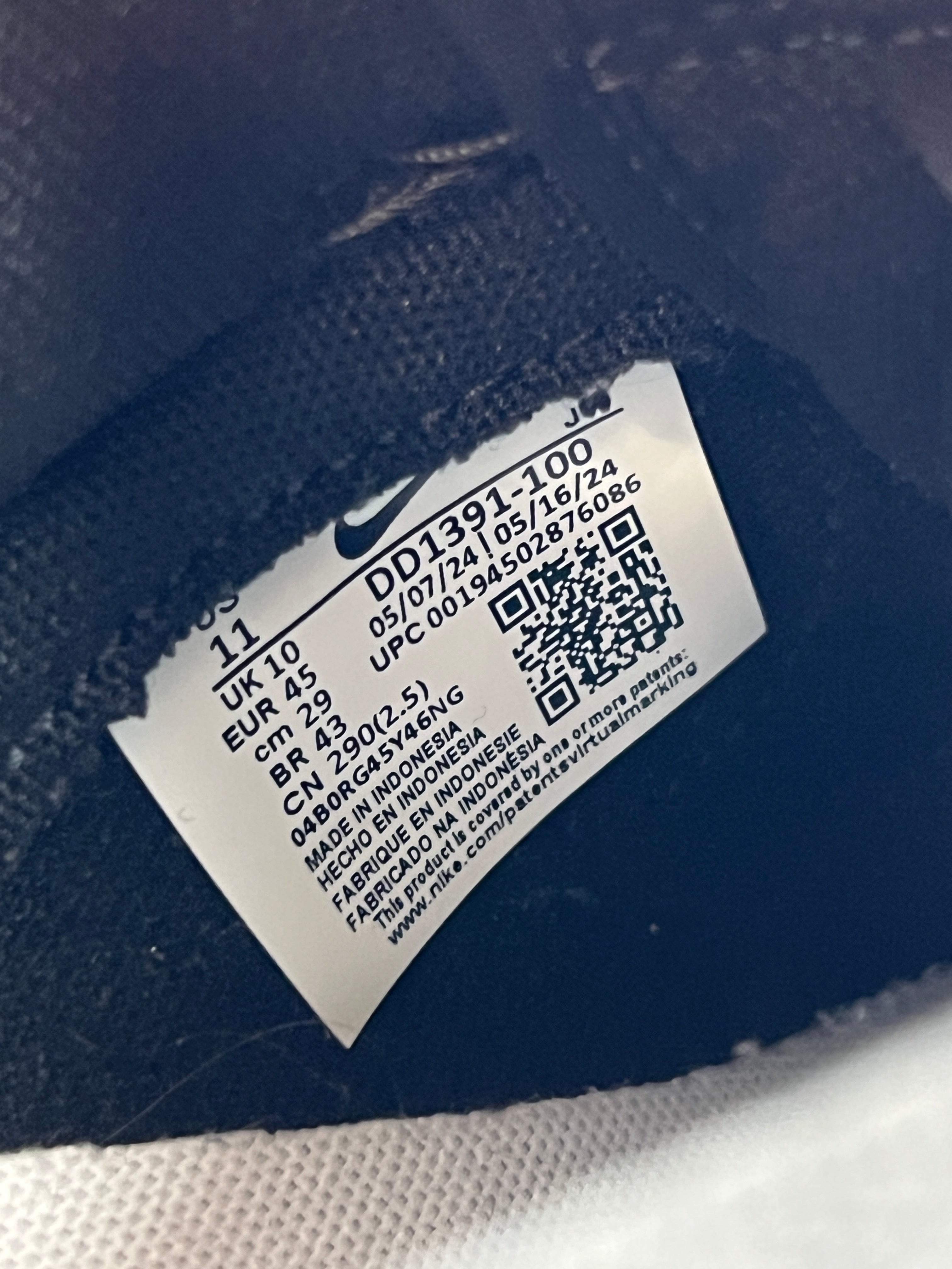 Nike Dunk Low Retro Panda